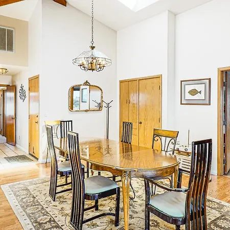 Pinnacle Heights